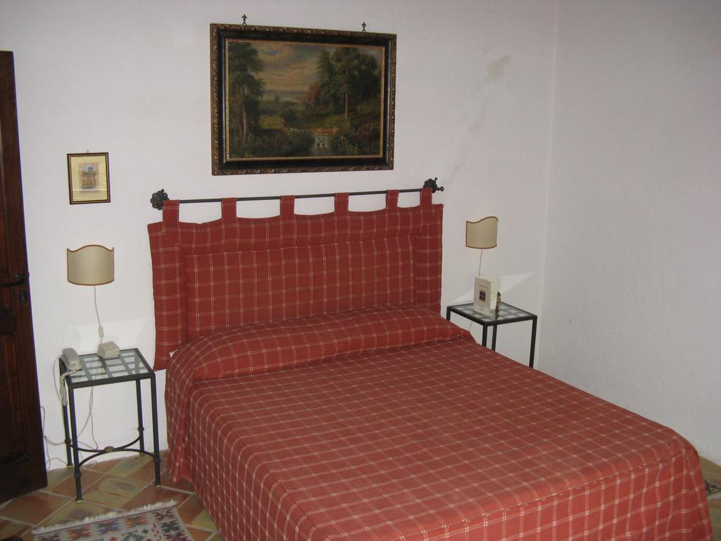 הוילה Ventimiglia di Sicilia Crapa Licca חדר תמונה