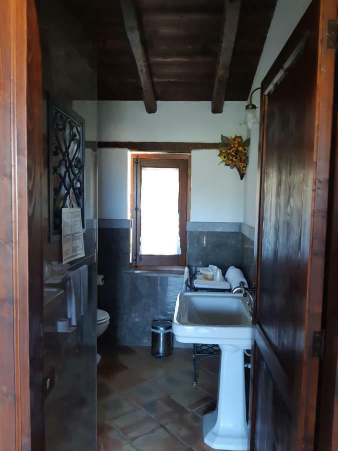 הוילה Ventimiglia di Sicilia Crapa Licca מראה חיצוני תמונה